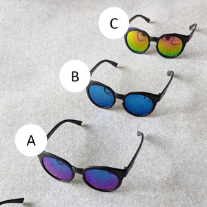 Open image in slideshow, Summer Lovin&#39; Sunglasses with Casing
